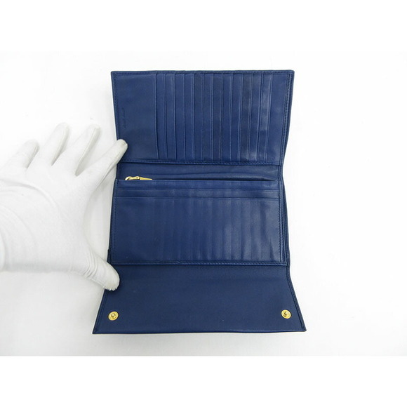 Miu Miu Matelasse Tri fold Long Wallet Blue Leather - Picture 7 of 9